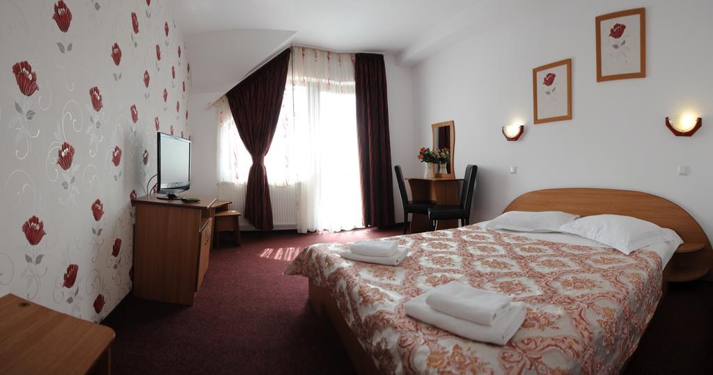 Pensiunea Moldova Piatra Neamţ Exteriér fotografie