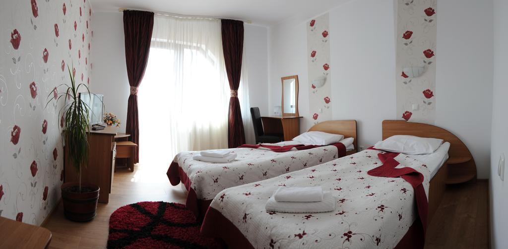 Pensiunea Moldova Piatra Neamţ Exteriér fotografie